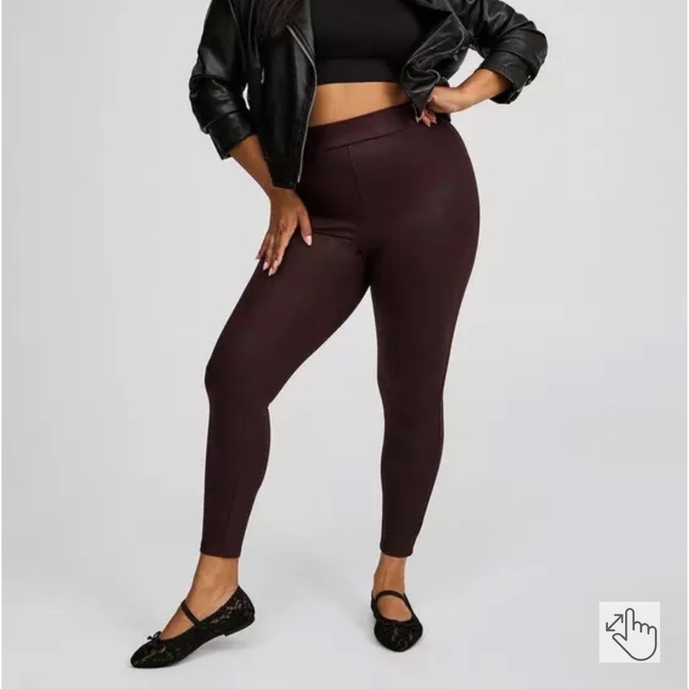 Torrid Full-Length Foil Print Legging Sz 2